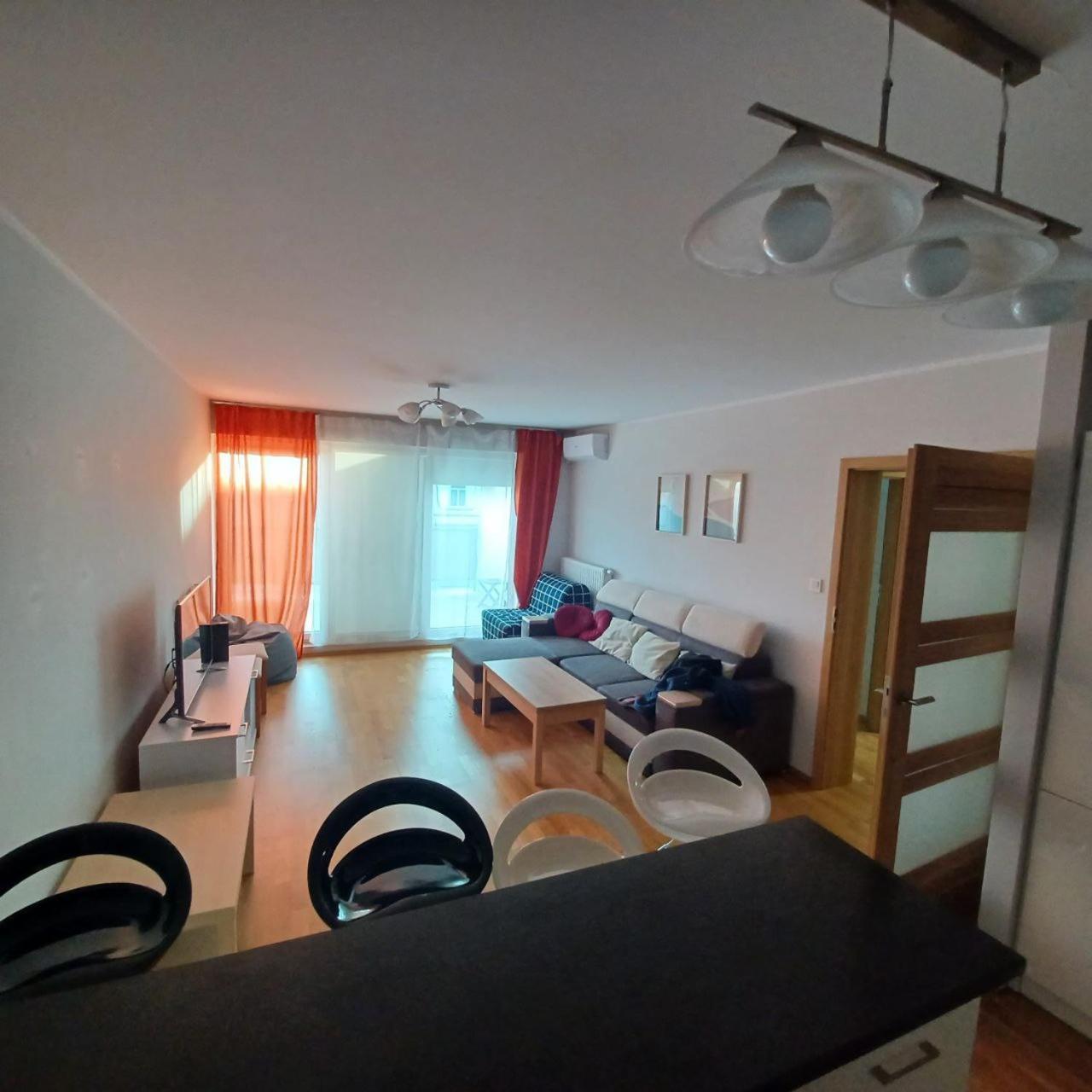 Apart City Center - 3 Rooms - Parking Place Vratislav Exteriér fotografie